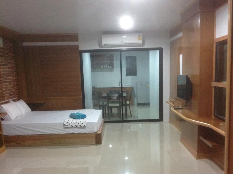 Poonsap Apartment Ban Ai Dao エクステリア 写真